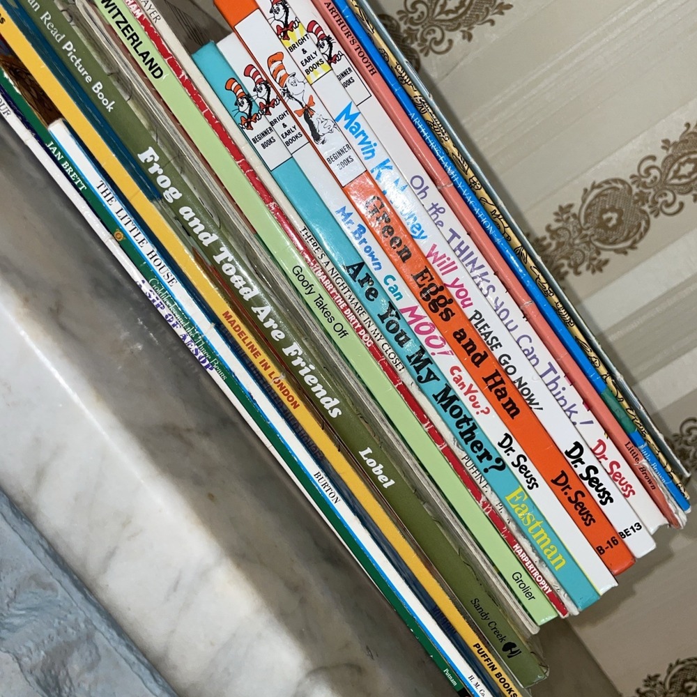 19 Young Reader Book | Classic Stories 1980-90 Favorites | Arthur's Seuss Fabels
